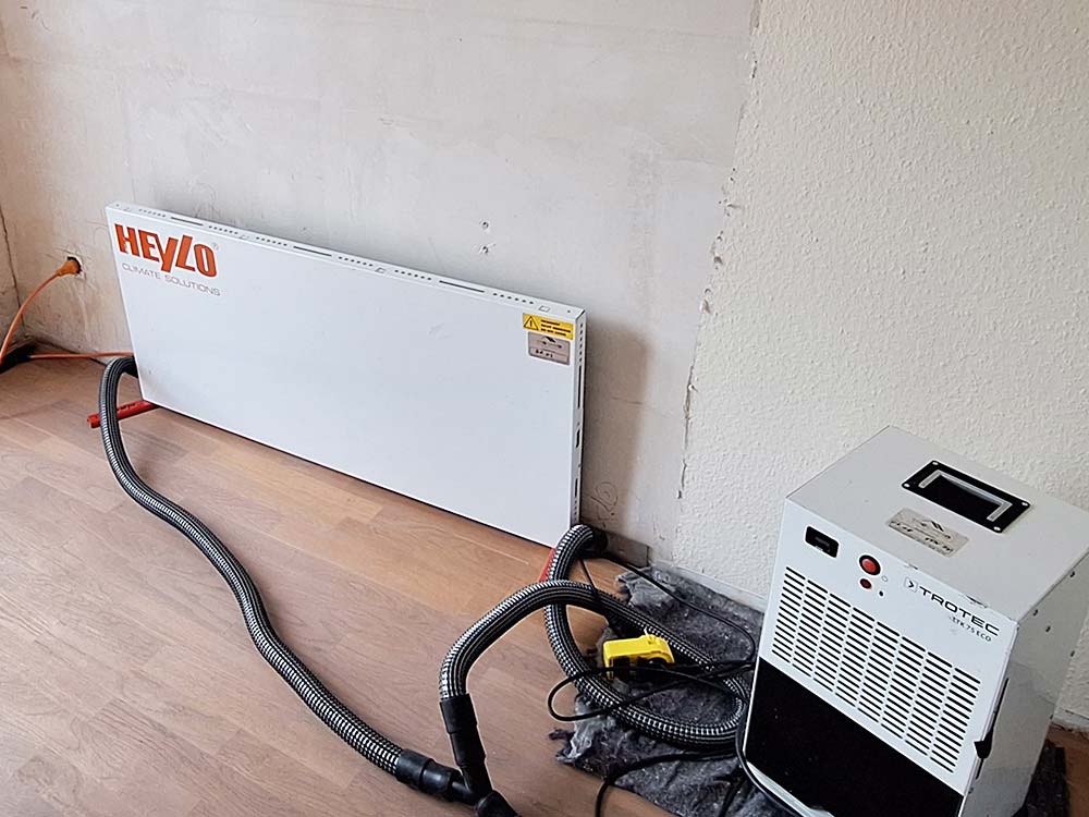 trocpro gebaeudetrocknung infrarot heizplatten