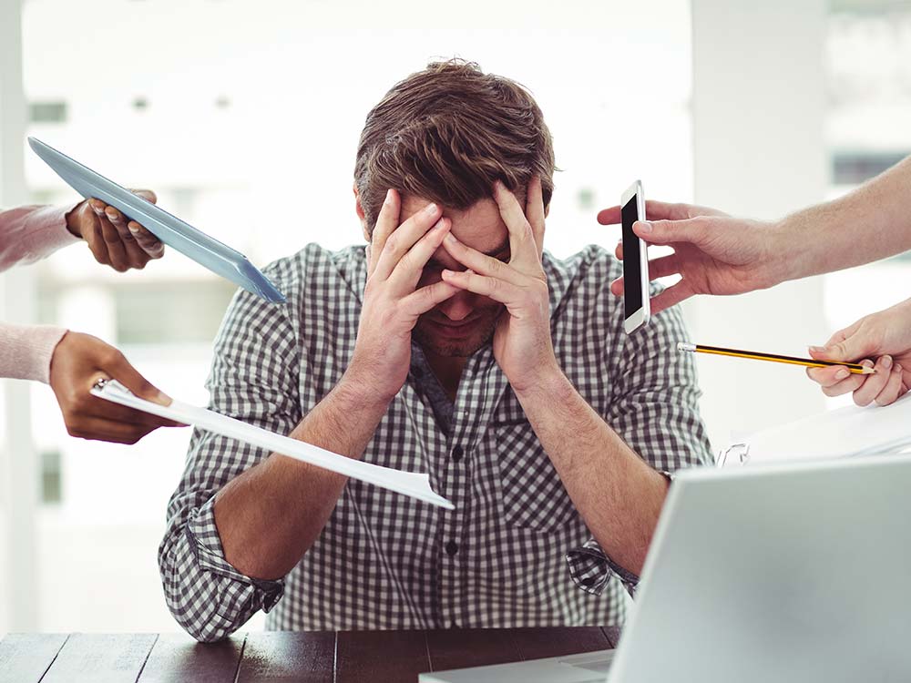 trocpro service fuer gewerbekunden gestresster verantwortlicher